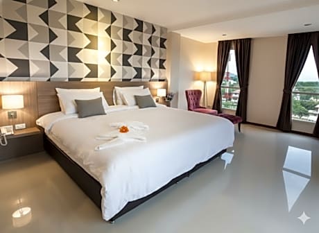Hotel Deluxe Room