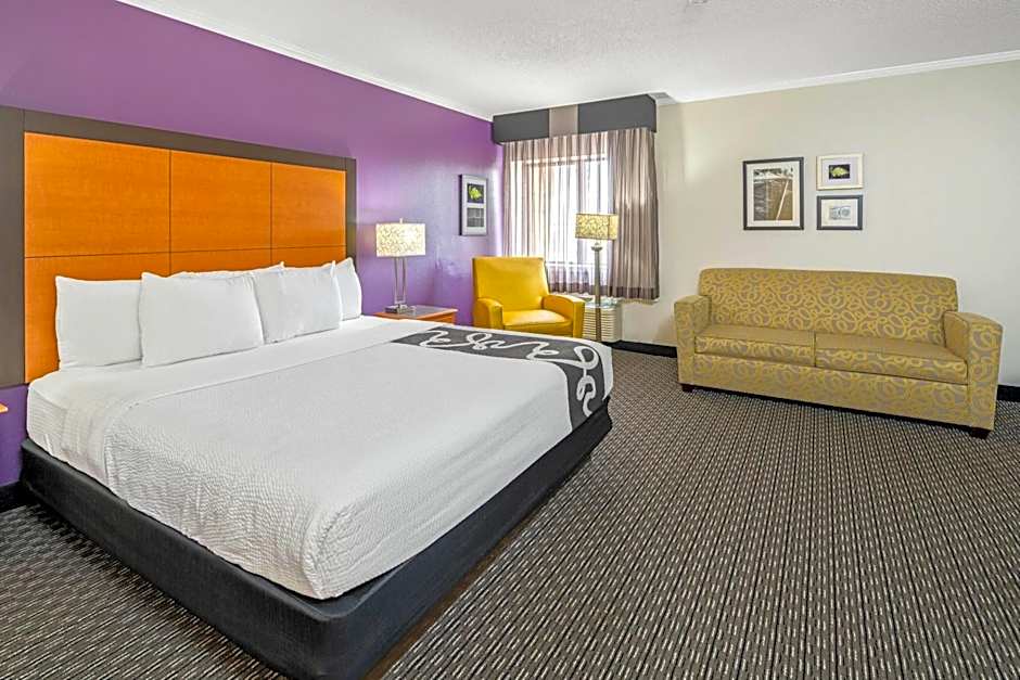 La Quinta Inn & Suites by Wyndham Baton Rouge Siegen Lane