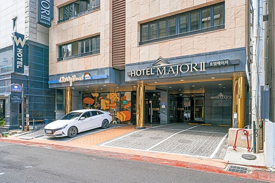 Major Hotel 2