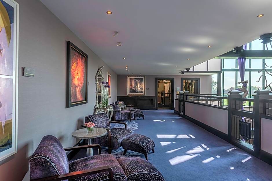 Clontarf Castle Hotel