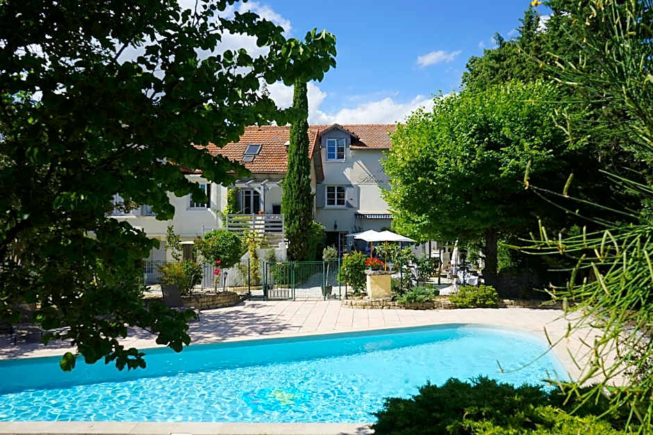 Logis Hotel Le Blason de Provence