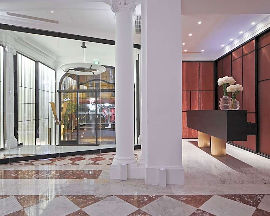 Hôtel Vernet Champs Elysées Paris