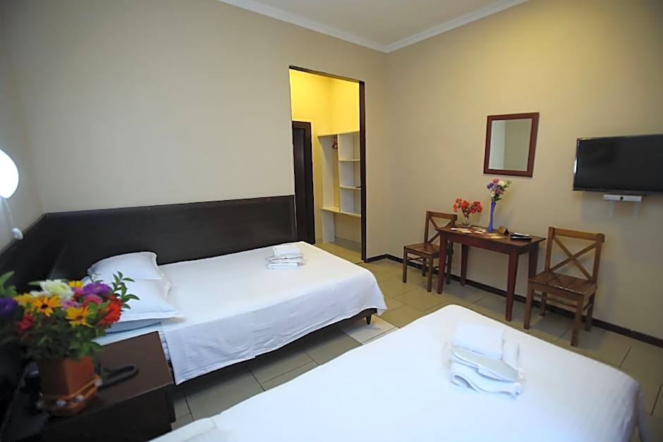 Route Hotel