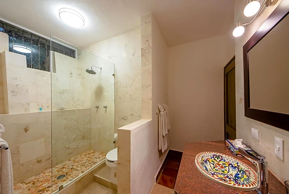 Villa Lola - Adults Only