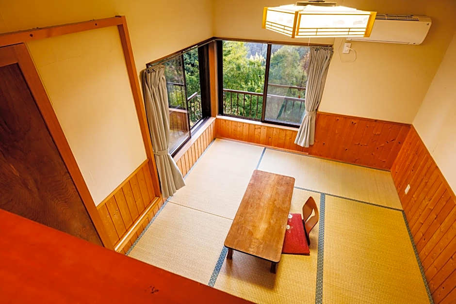 Shukubo Komadori-Sanso