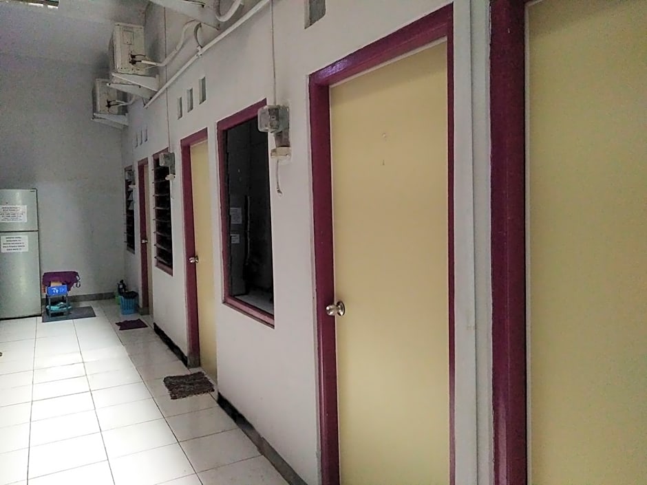 Homestay Mentari Women Only by ZUZU