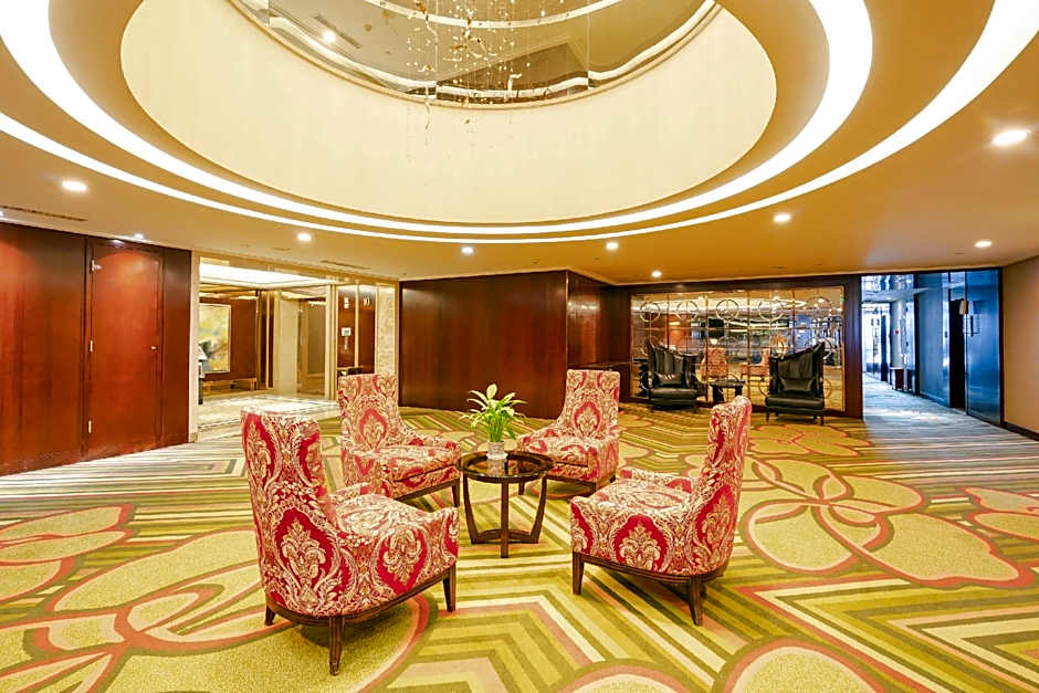 Kunming Golden Eagle Summit Hotel