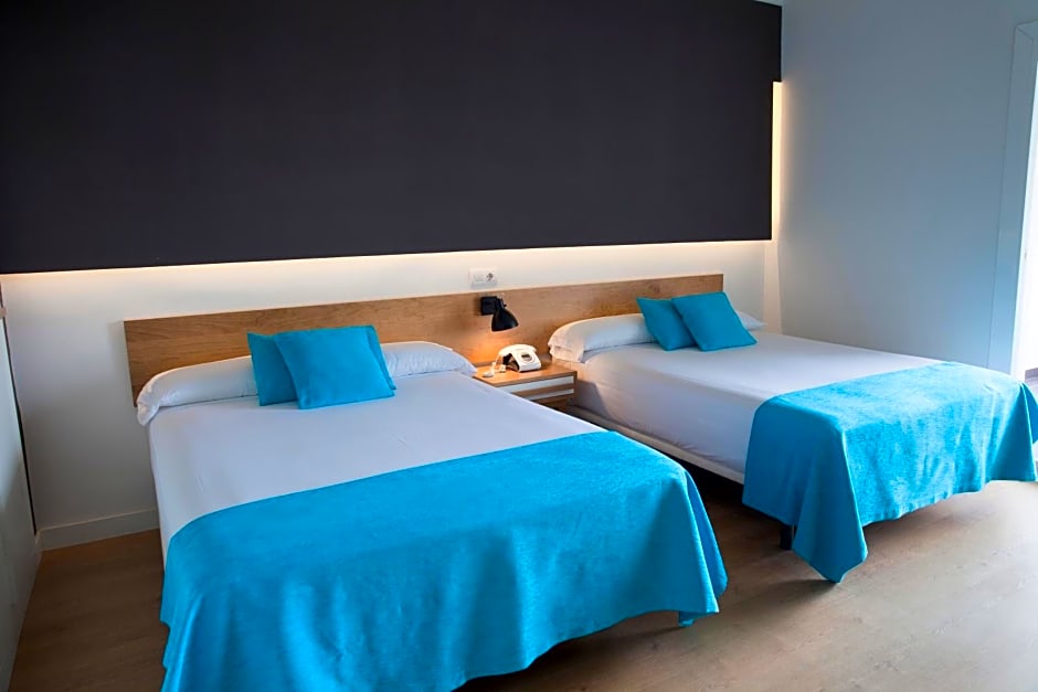 Hotel Brisamar Suites