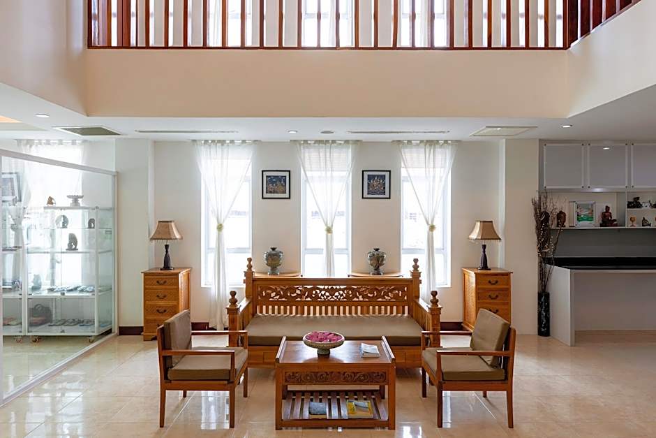 Phnom Penh Katari Hotel