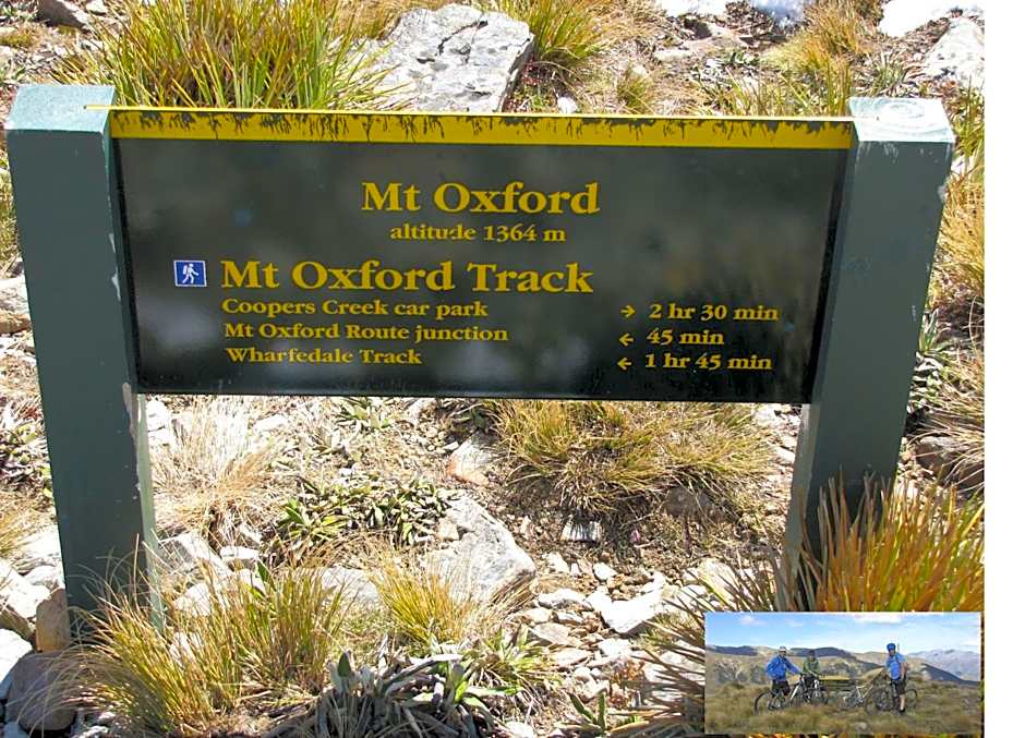Oxford Queenette Backpackers