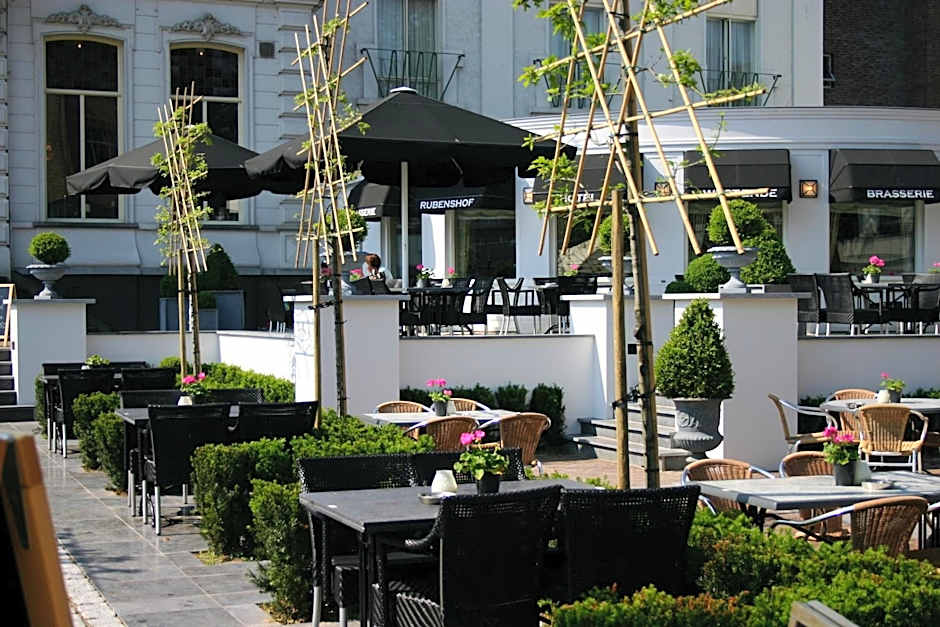 Golden Tulip West Ende