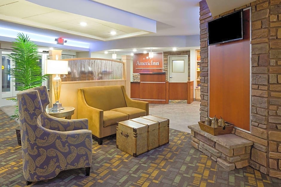 AmericInn by Wyndham Hartford SD