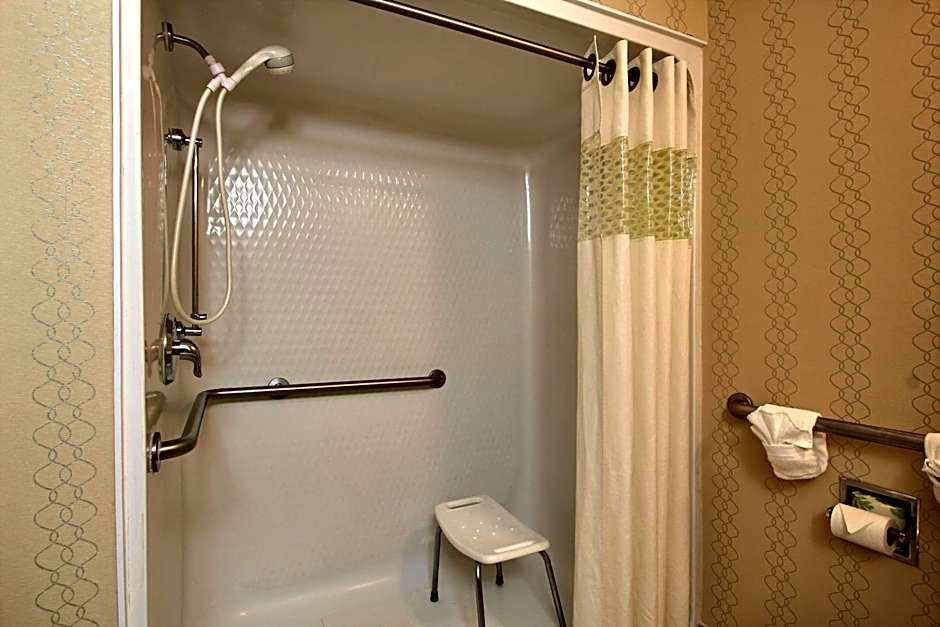 Hampton Inn By Hilton Savannah-I-95/Richmond Hill