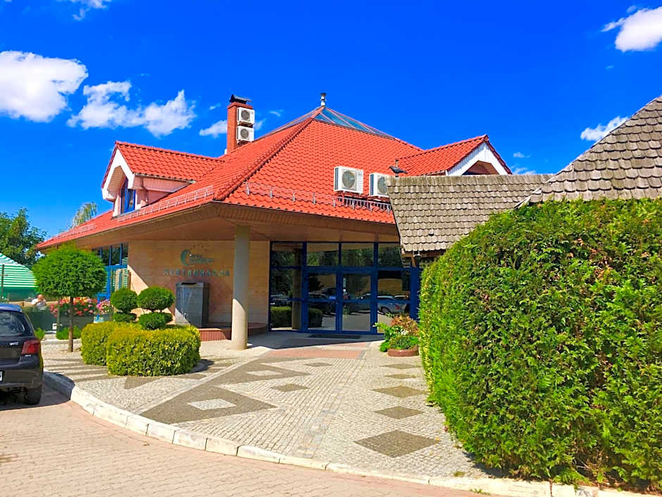 Hotel "Księżyc" w Świebodzicach