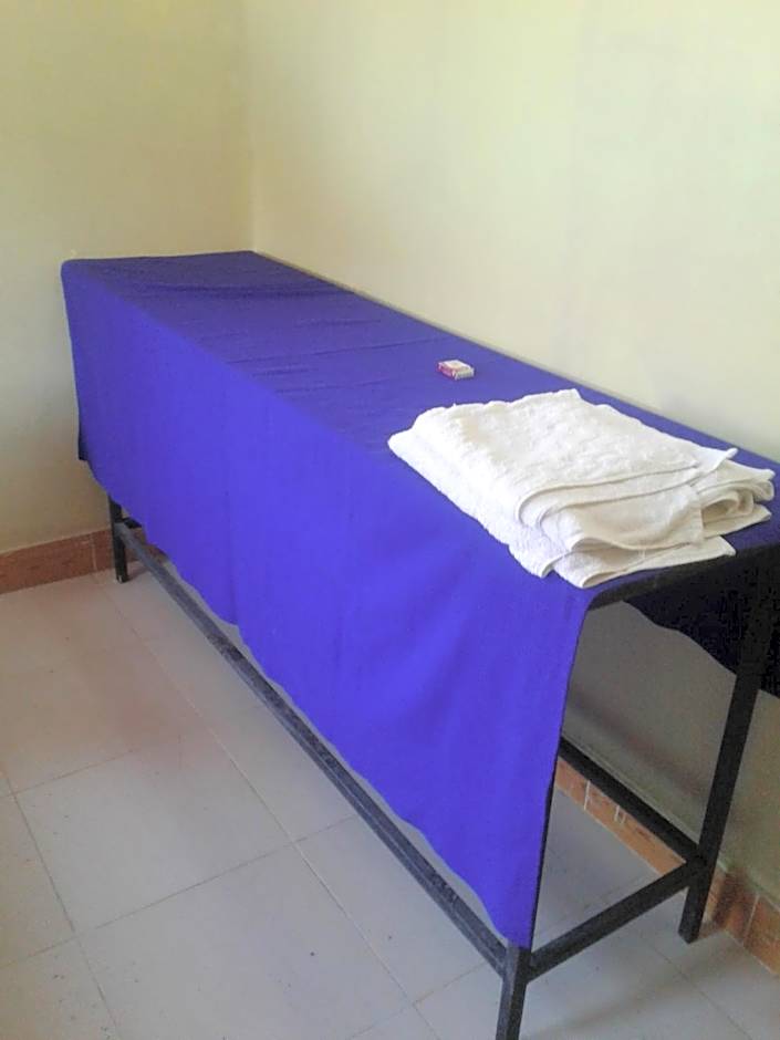 JJ & JE Family House