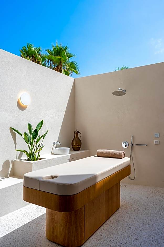 Aquila Rithymna Beach