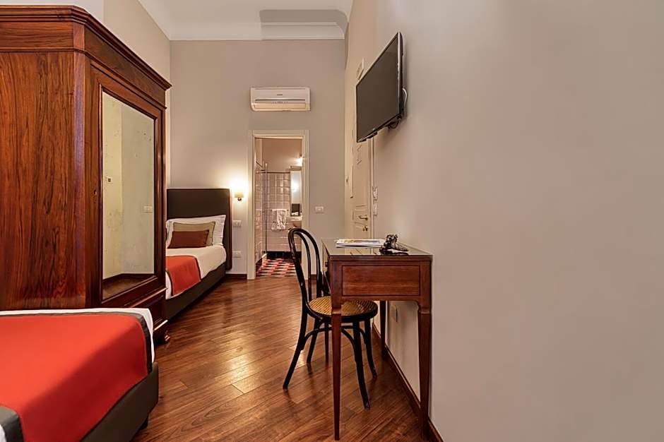 Decumani Hotel De Charme