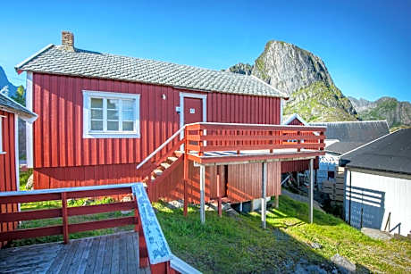 Standard Two-Bedroom Cottage