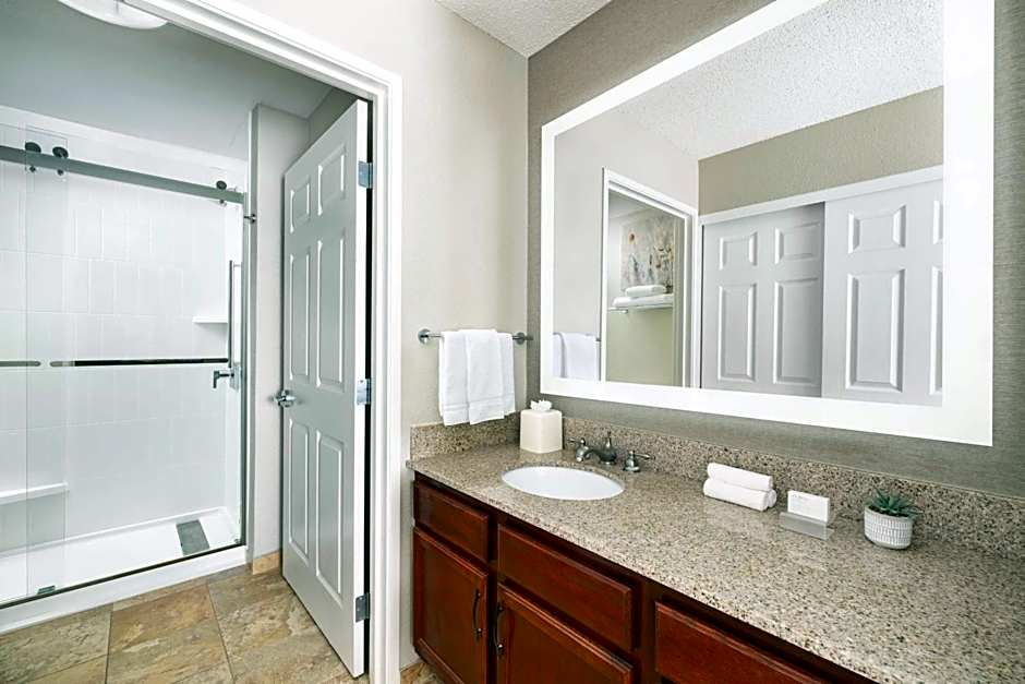 Homewood Suites By Hilton Dallas-Grapevine, Tx