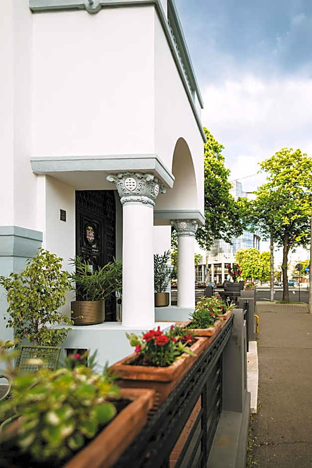 Vigo Hotel