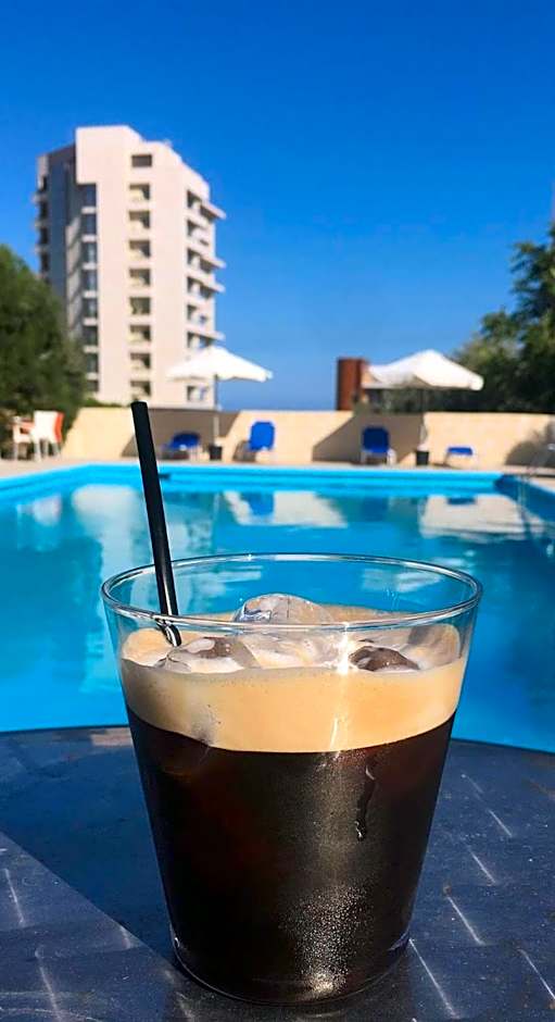 Polyxeni Hotel Apartments