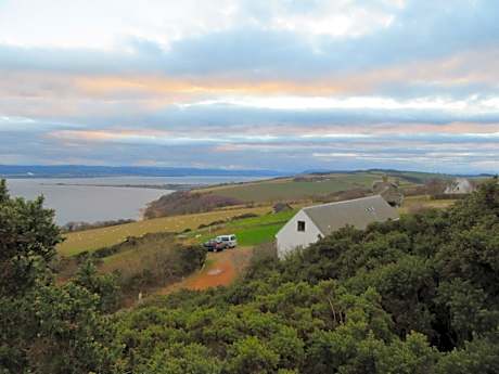 Osprey, Longhouse Cottages