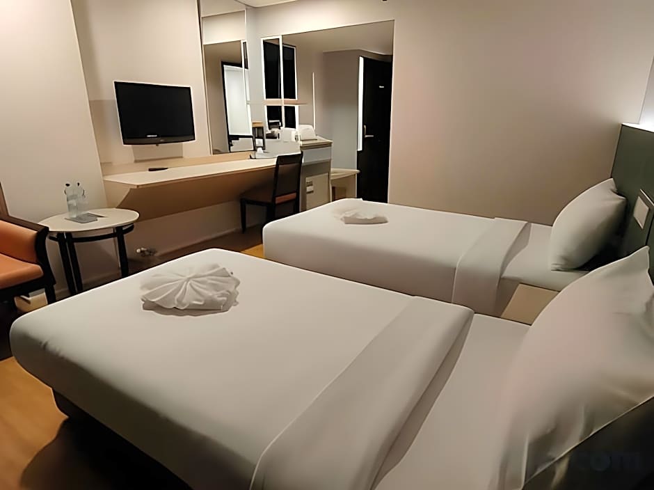 Mayflower Grande Hotel Phitsanulok