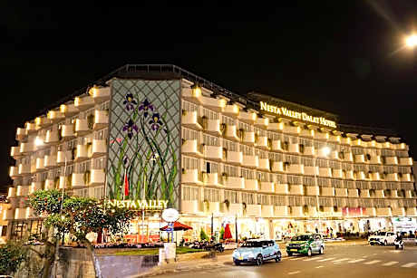 Golf Valley Hotel