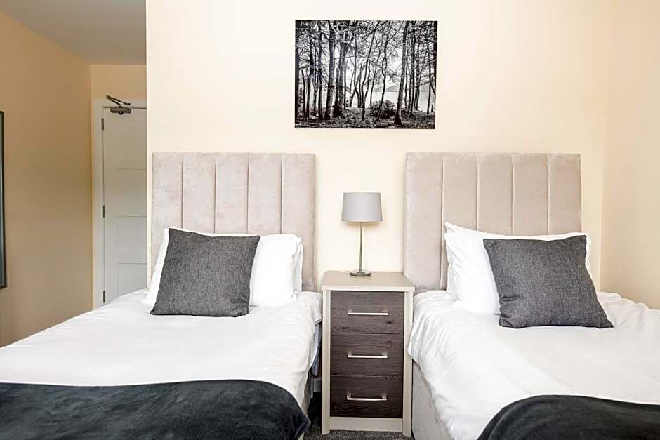 Loch Ness Gate House