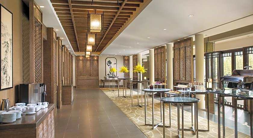 Banyan Tree Yangshuo Hotel