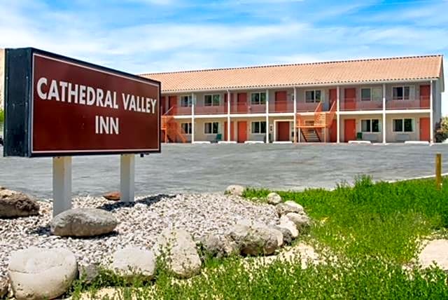 Cathedral Valley Inn