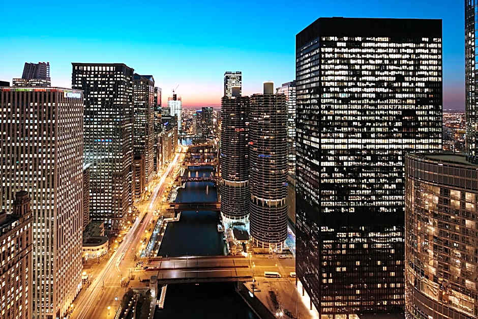 Central Loop Hotel