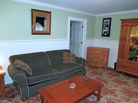 Luxury King Room with Spa Bath