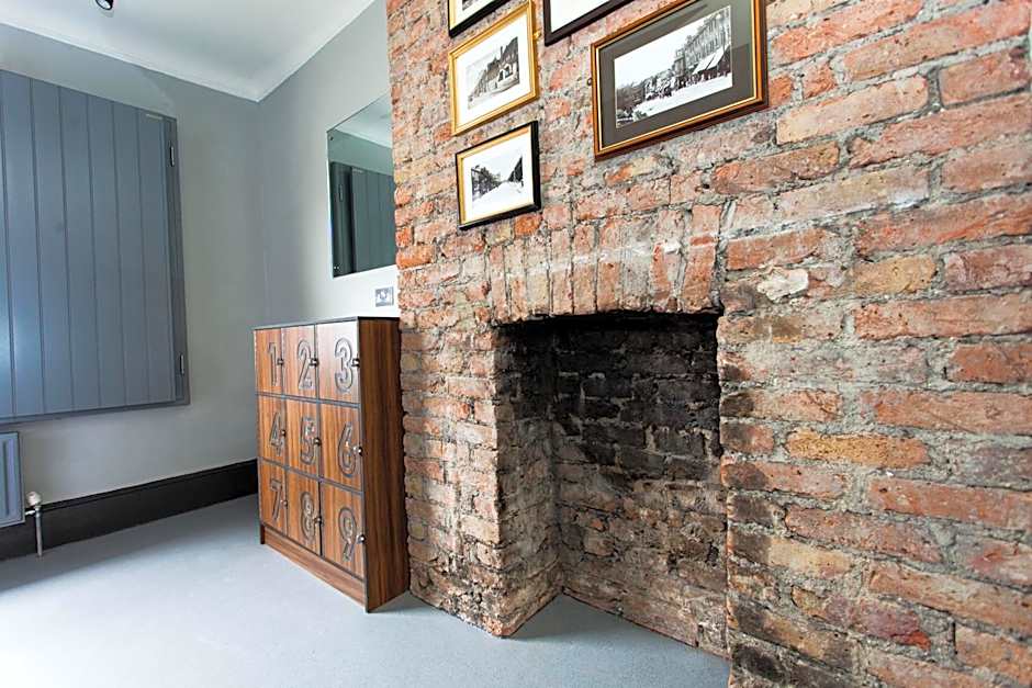 PubLove @ The Crown, Battersea