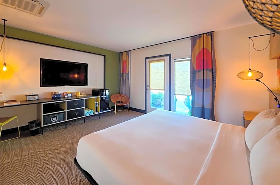 Mahala - 21 and Over - A Town & Desert Boutique Hotel