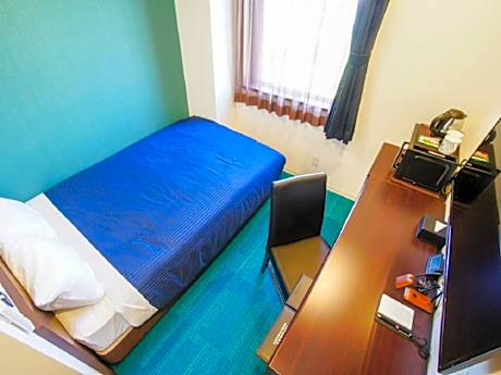 Double Room with Small Double Bed - Non-Smoking - Small Dog Friendly