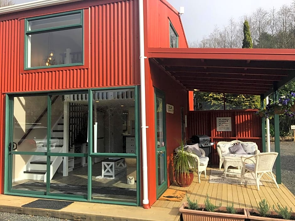 Beynon&Bolton’s Country Loft Escape