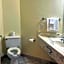 Howard Johnson by Wyndham Clarksville Tennessee