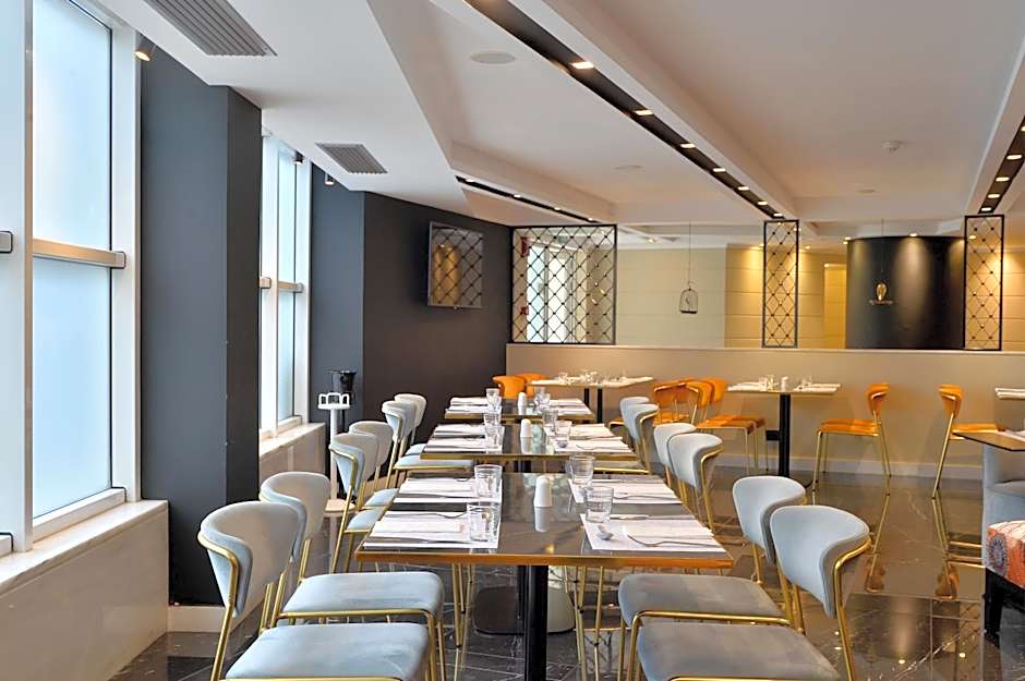 Airotel Stratos Vassilikos Hotel