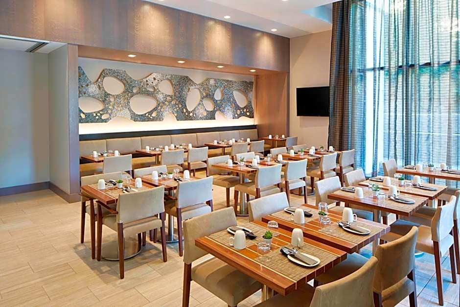 AC Hotel by Marriott Seattle Bellevue/Downtown