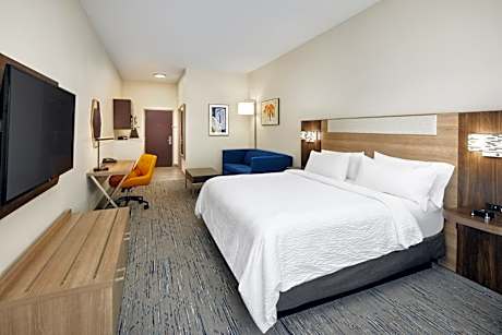 1 King Suite