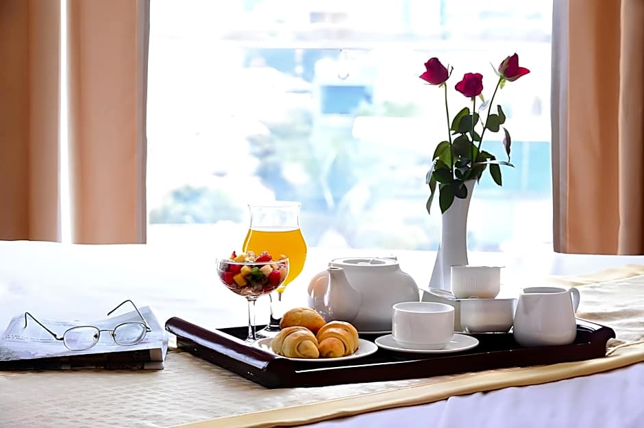 Thanh Lich Hue Hotel