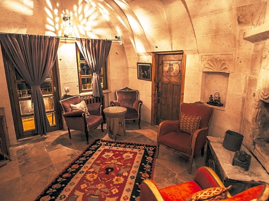 Cappadocia Eagle Cave Inn