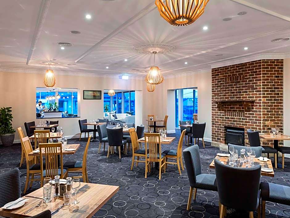 Mercure Goulburn