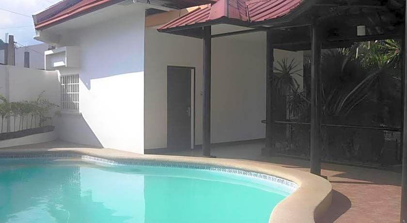 Alicia Hotel & Restaurant