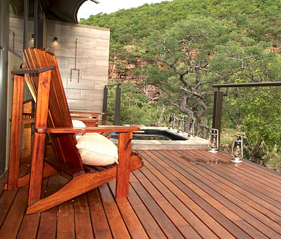 Inzalo Safari Lodge