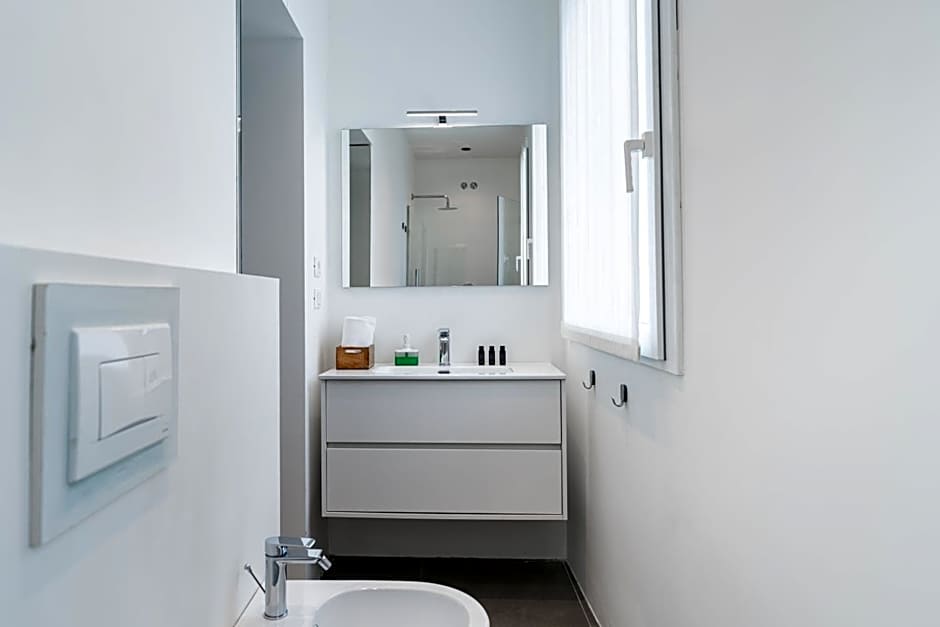 Amare Suite & Apartments