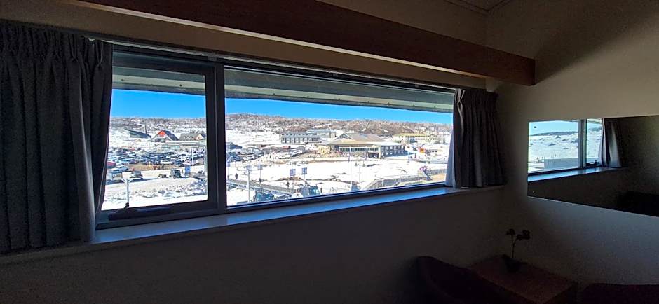 The Perisher Valley Hotel