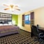 Super 8 by Wyndham Marietta