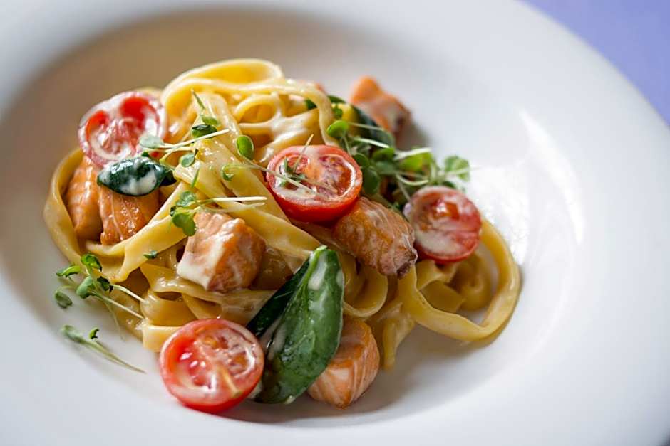 Rubin Wellness & Conference Hotel